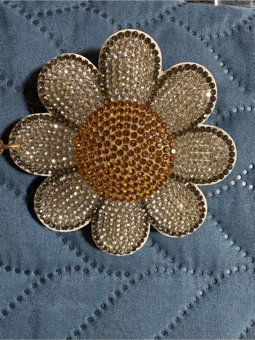 Rhinestone Daisy Pendant Bag charm/Key chain- Silver & Gold PRICE IS FOR “1” ONE